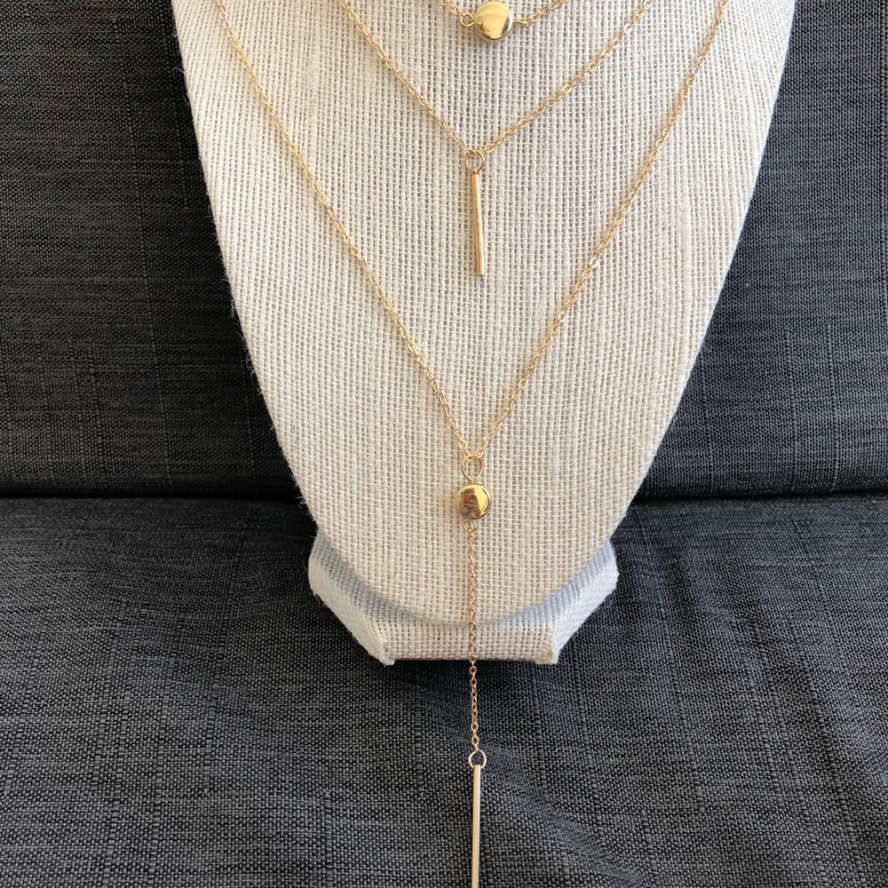 3 Layers Fashion Necklace - Picture 3 of 4